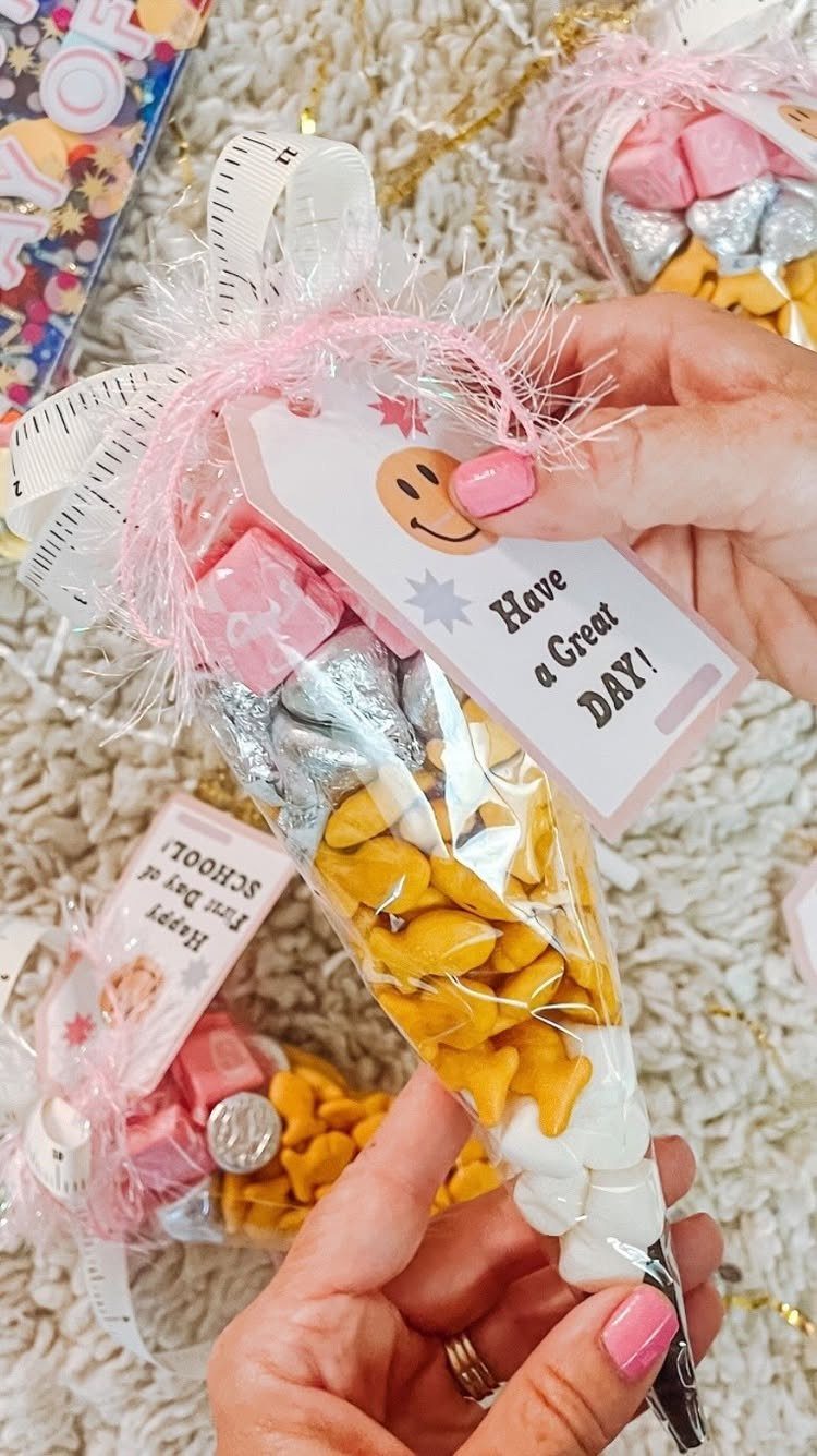 Candy cone gift bag with a Have a Great Day tag and ribbon